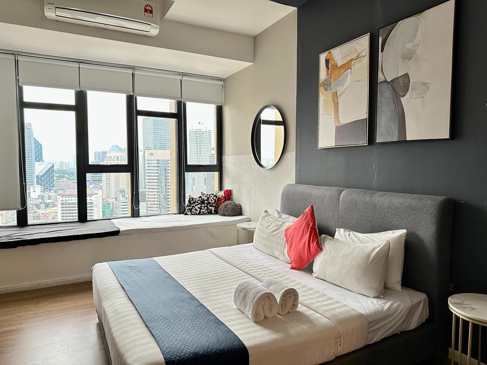 Ceylonz Suites Kl Tower View Bukit Bintang Kuala Lumpur Exterior foto